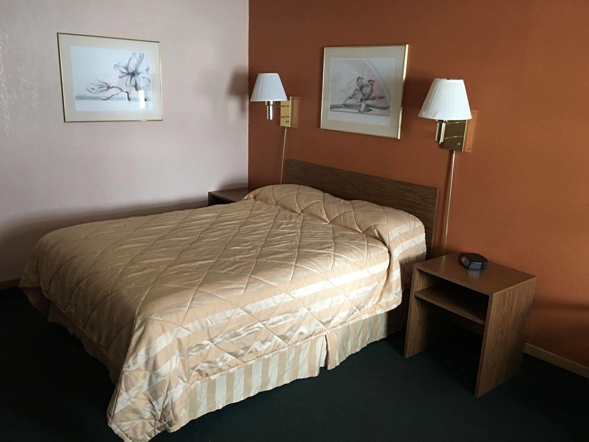 Red Roof Inn Des Moines Exterior photo