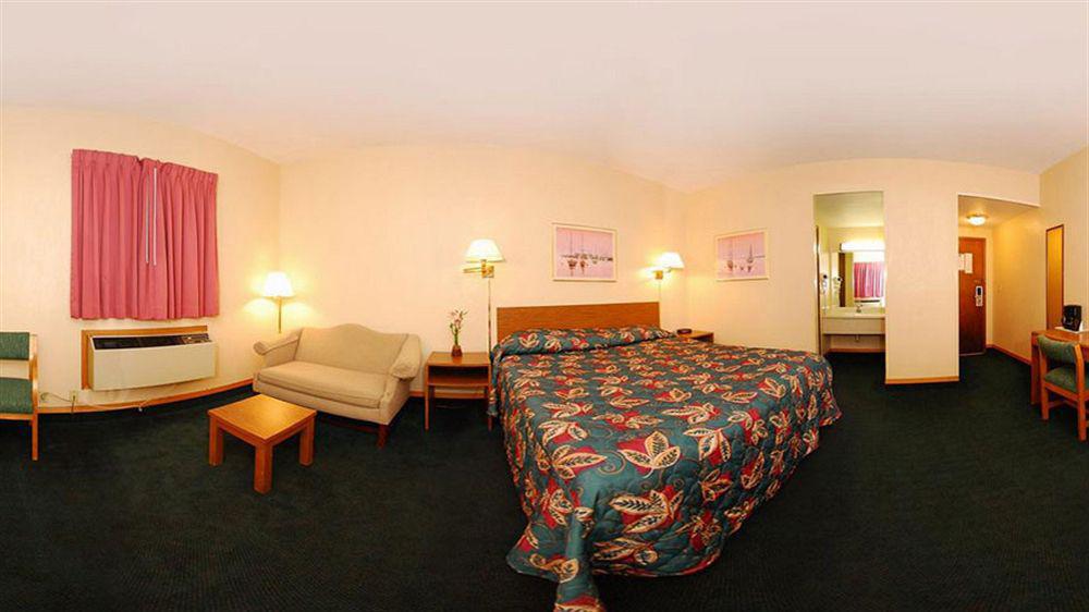 Red Roof Inn Des Moines Exterior photo